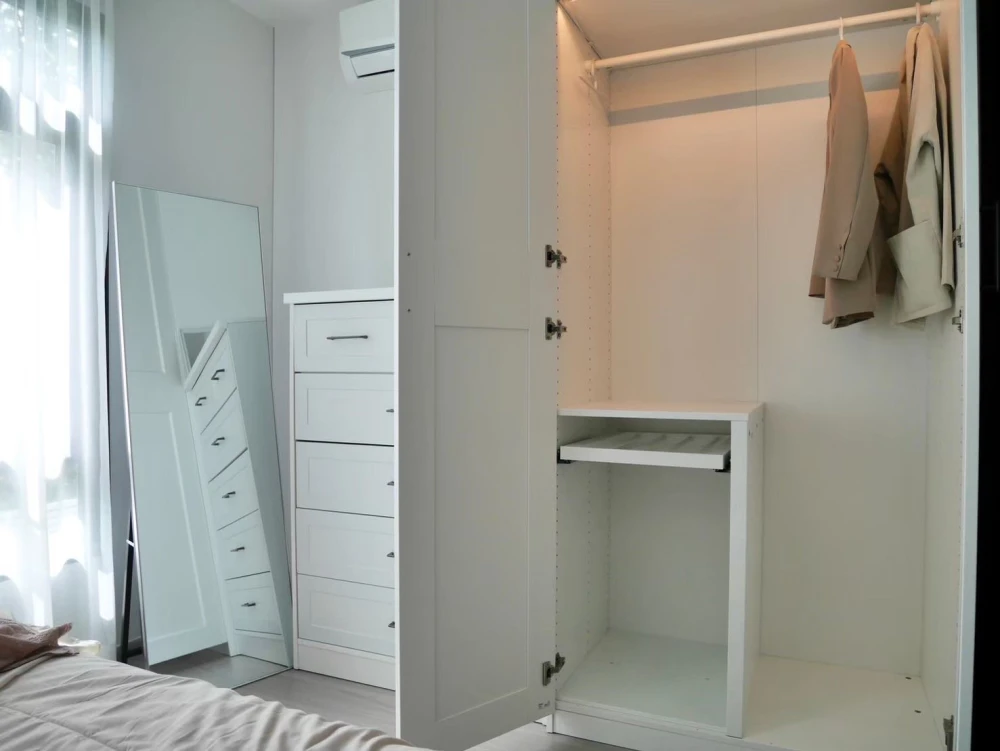 For sale: Aspire Asoke-Ratchada, ready to move in, fully furnished, with all appliances. Buy now, don't miss out!