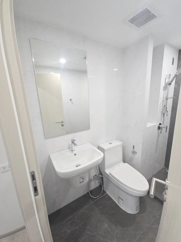 Selling a reservation slip for Origin Plug & Play E22 Station, 2nd floor, good project, worth living in, reserve now, don't miss out.