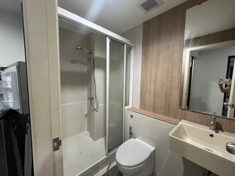 For sale/rent: Aspire Sathorn - Taksin (Copper Zone), high floor, fully furnished, affordable price. Reserve now, don't miss out+++