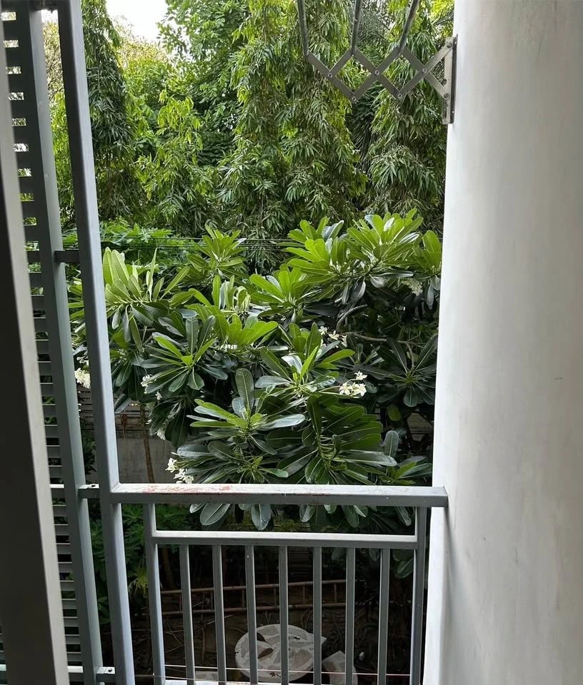 For sale/rent: August condo–Charoenkrung 80, ready to move in, fully furnished, hurry and reserve now!