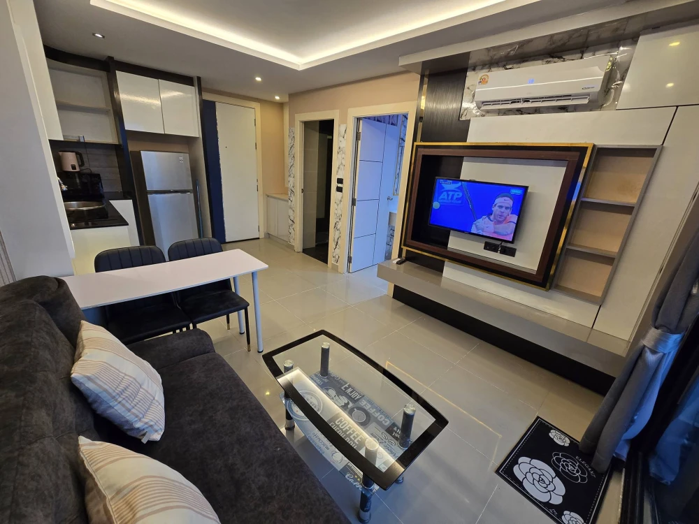 For sale/rent: Condo The Blue Residence. Nice unit, fully furnished, spacious. Book now before it's too late!