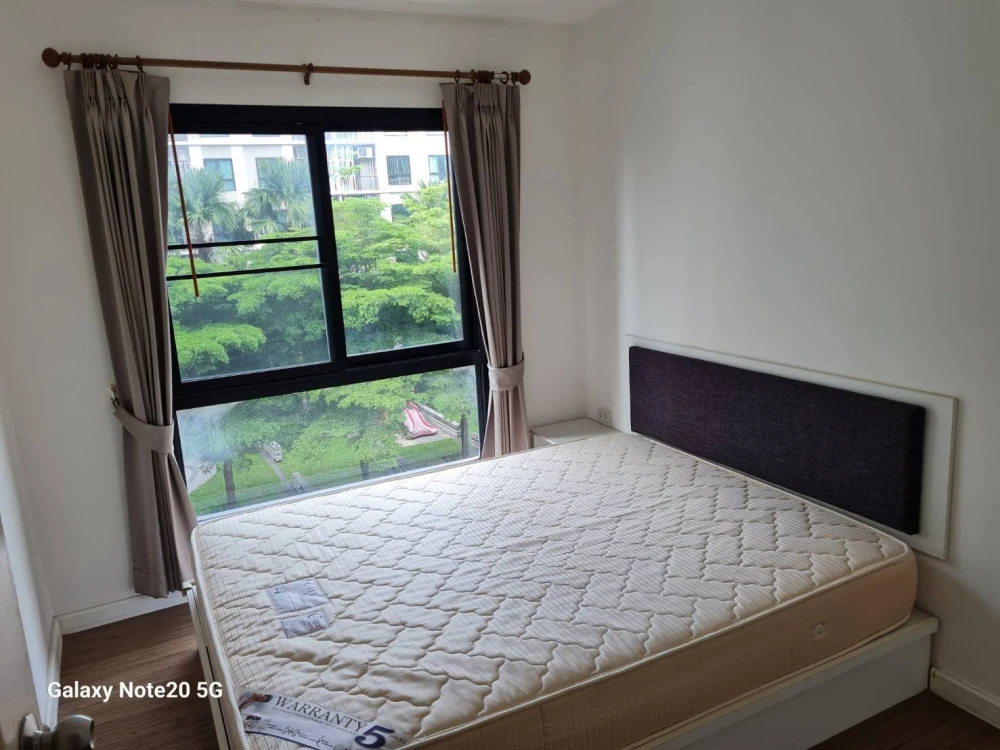 For sale/rent: iCondo Salaya, ready to move in, furnished, affordable price. Reserve now before it's too late.