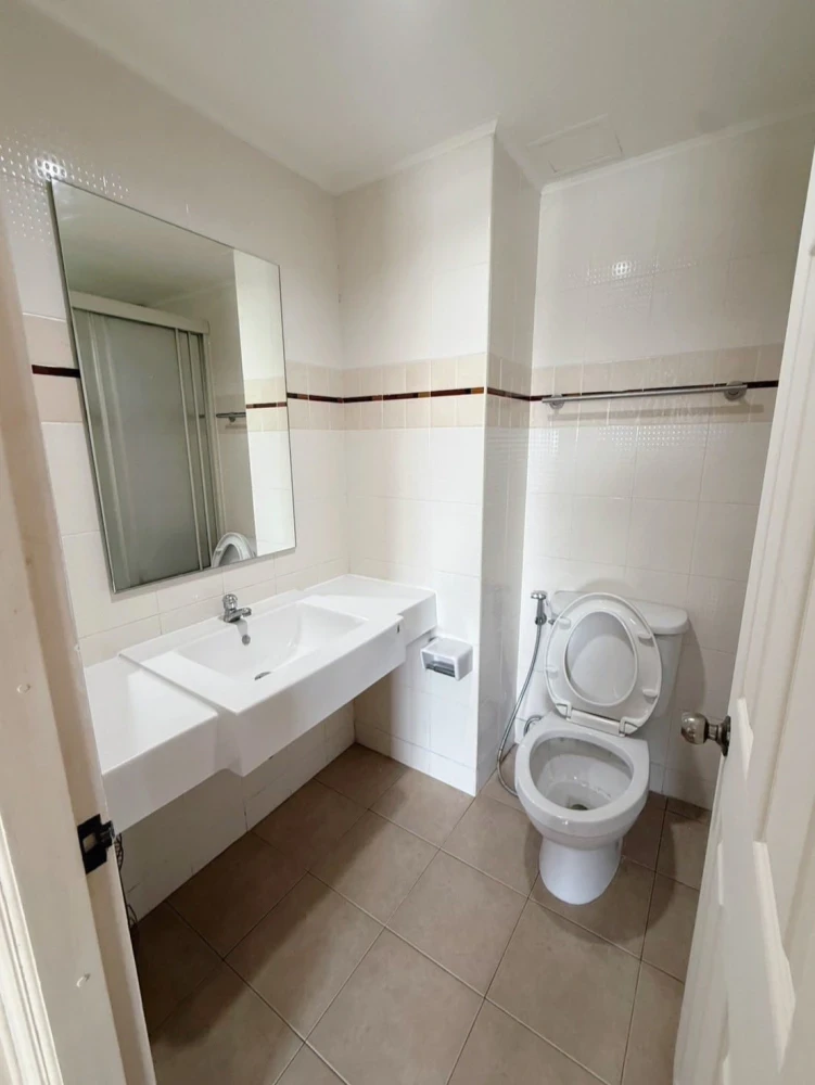 For sale/rent Lumpini Place Pinklao 2, ready to move in, 20th floor, high view, great price, come reserve today, don't miss out!