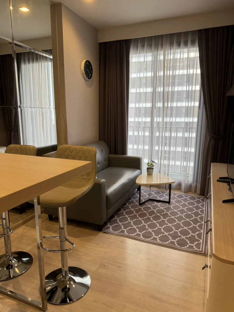 Sell / rent M Thonglor 10, size 35.60 sq.m., 11th floor, convenient transportation, near bts, complete convenience.