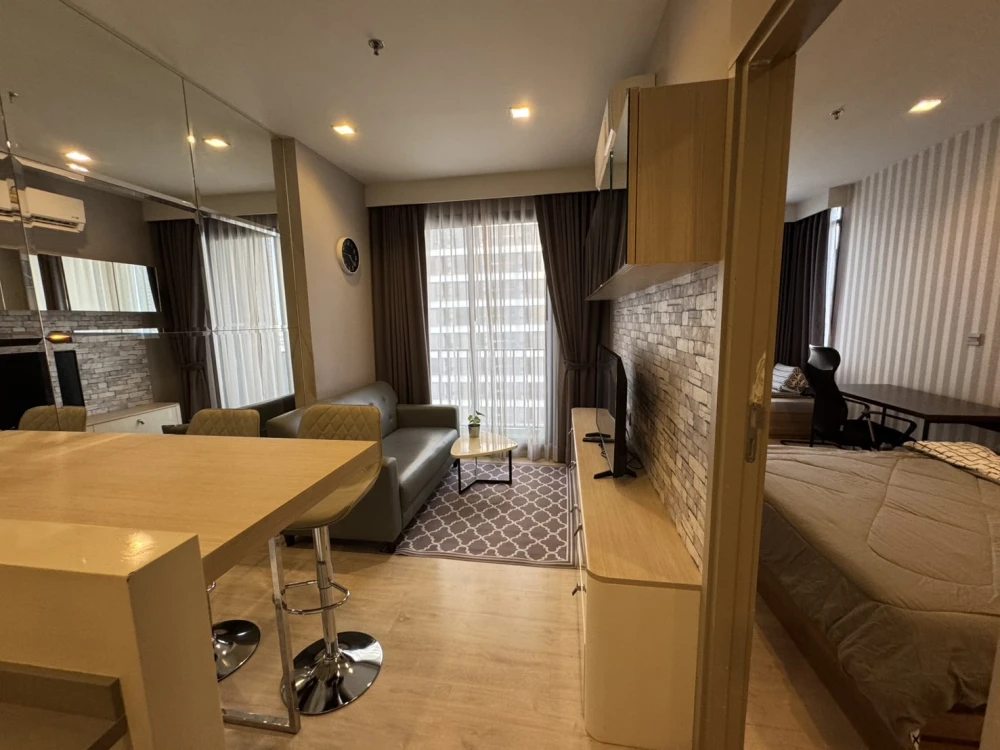 Sell / rent M Thonglor 10, size 35.60 sq.m., 11th floor, convenient transportation, near bts, complete convenience.