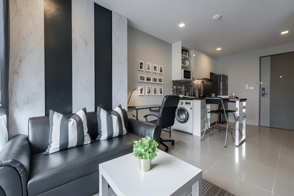 For sale/rent: Mirage Sukhumvit 27. Nice unit with complete amenities. Book now!