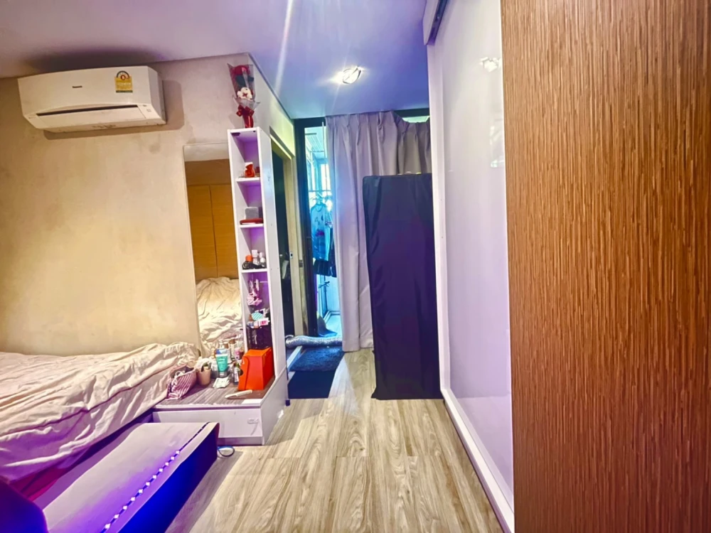 For sale/rent: Ratchada City Condo. Nice unit, fully furnished, affordable price. Just bring your belongings and move in!