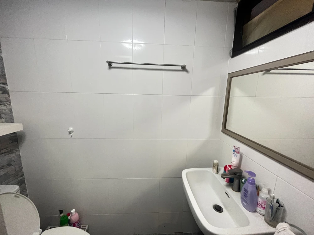For sale/rent: Ratchada City Condo. Nice unit, fully furnished, affordable price. Just bring your belongings and move in!