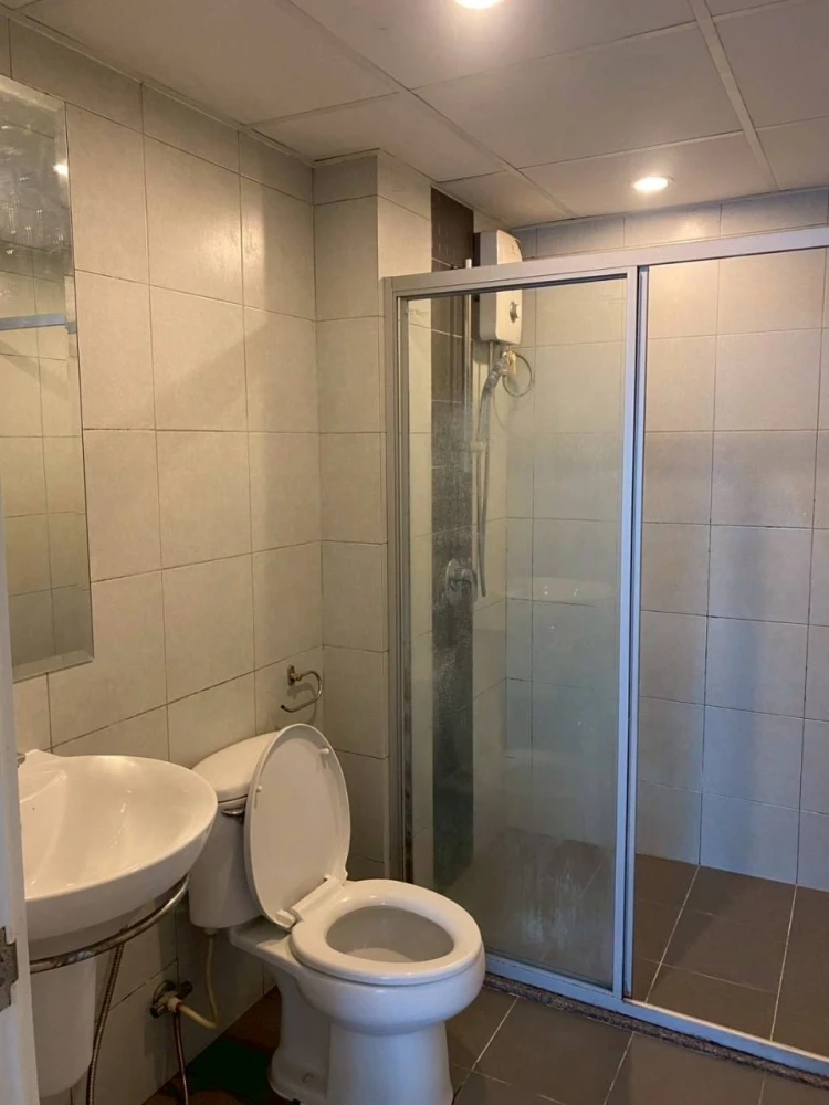 For sale/rent: Supalai City Resort Phaholyothin 32, ready-to-move-in unit, low floor, fully furnished. Book now!