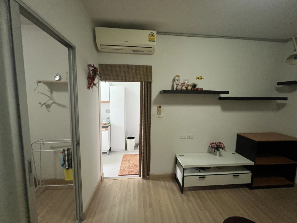 For sale/rent: The Kith Chaengwattana. Ready-to-move-in unit with full furnishings. Affordable price. Book now!