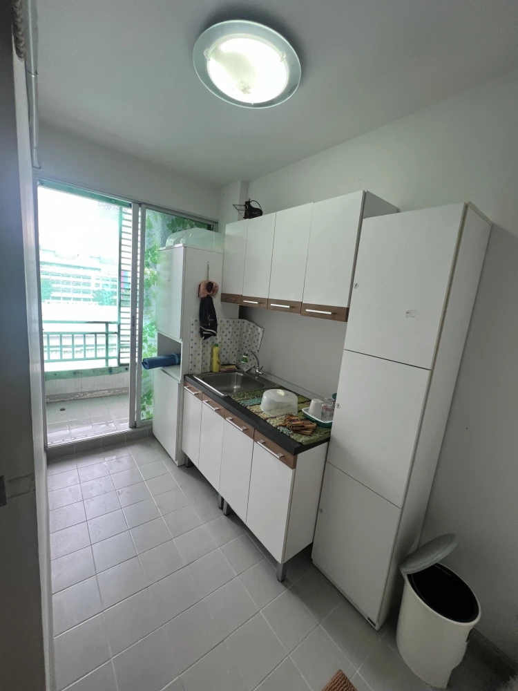 For sale/rent: The Kith Chaengwattana. Ready-to-move-in unit with full furnishings. Affordable price. Book now!