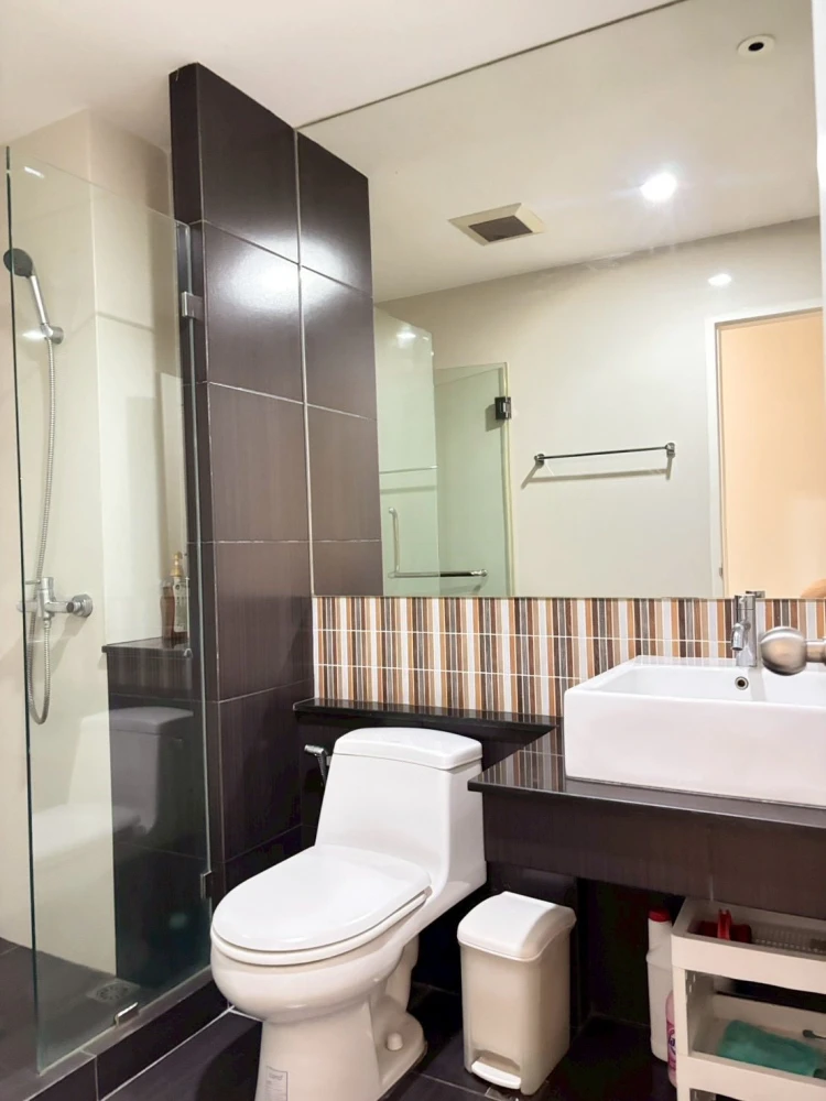 For sale/rent: Tree Condo Sukhumvit 52. Ready to move in, low floor, very livable. Book now!