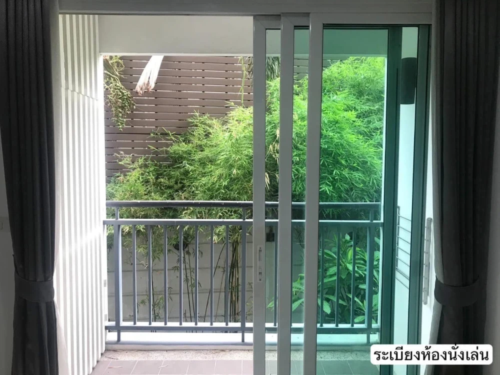 For sale/rent Voque Sukhumvit 16 1 bedroom 1 bathroom, spacious room, convenient travel, don't miss out on booking.