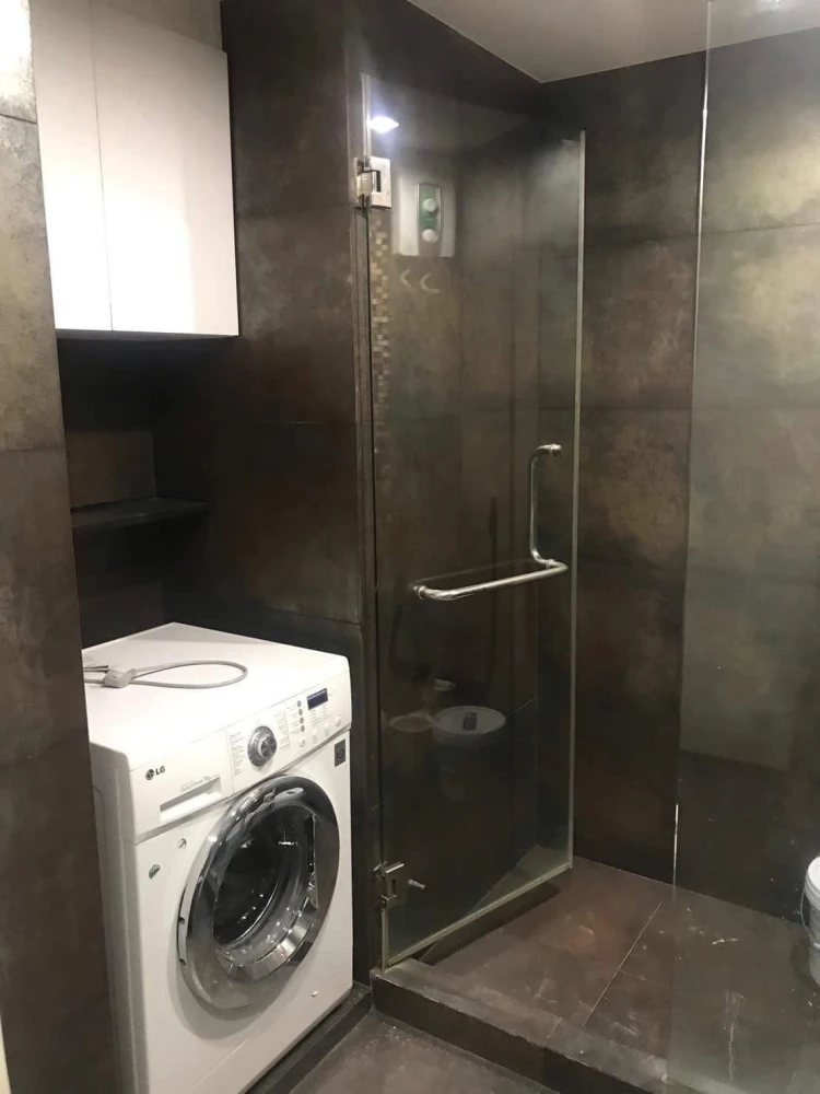 For sale/rent Voque Sukhumvit 16 1 bedroom 1 bathroom, spacious room, convenient travel, don't miss out on booking.