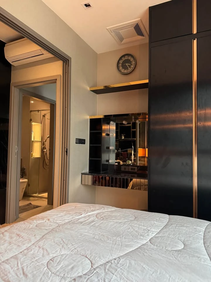 For sale/rent: Whizdom Station Ratchada-Thapra, beautifully decorated room, fully built-in, you will regret it if you miss it.
