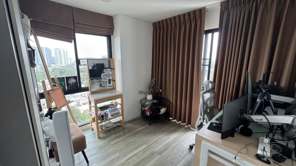 For sale/rent: Kensington Kaset Campus Condo, corner unit, 12A floor, private, unobstructed view, fully furnished, ready to move in.