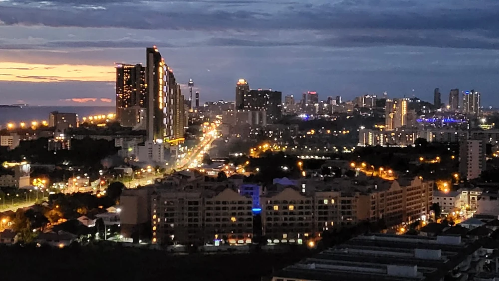 Condo for sale/rent: La Santir, ready to move in, fully furnished, spacious and comfortable room, hurry and reserve now!