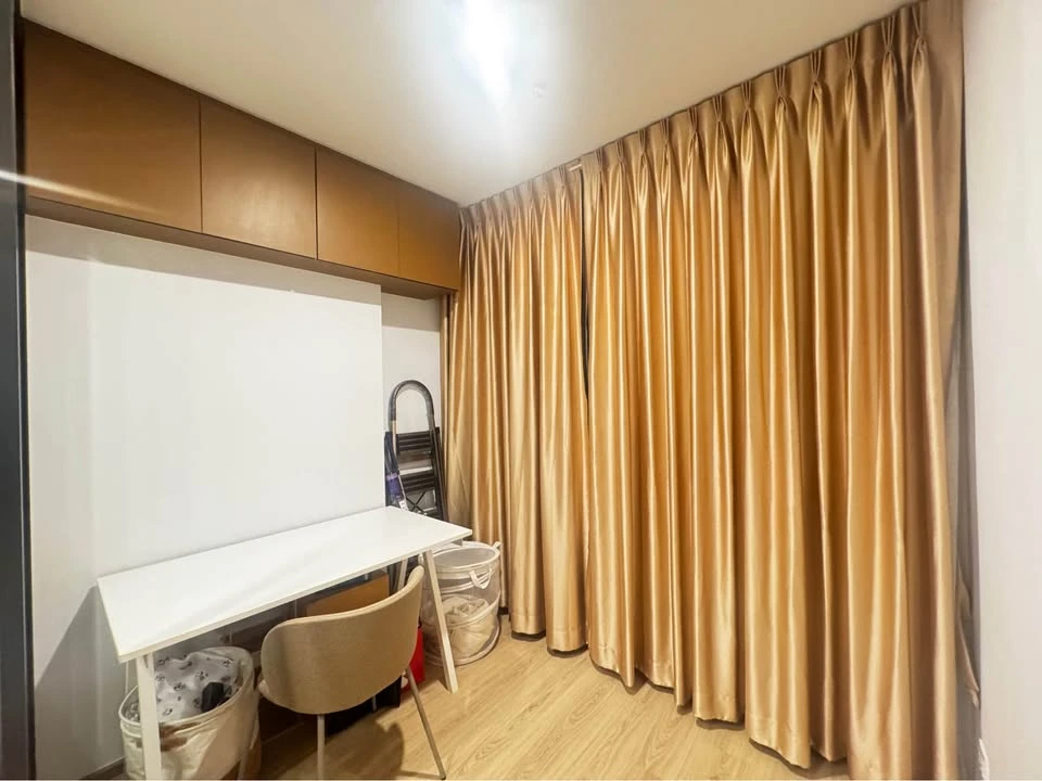 For sale/rent: Condo Life Rama 4 - Asoke, ready to move in, fully furnished, facilities ready, book now, don't miss out!