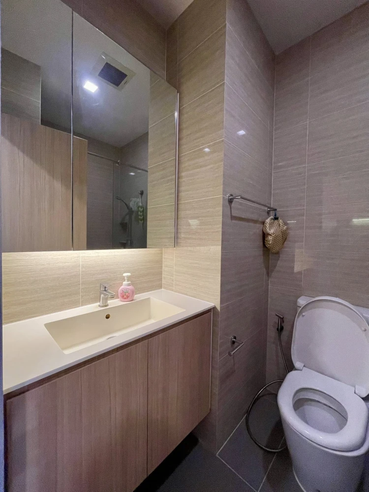For sale/rent: Condo M Jatujak, ready to move in, fully furnished + electrical appliances, hurry and book now before you miss out++