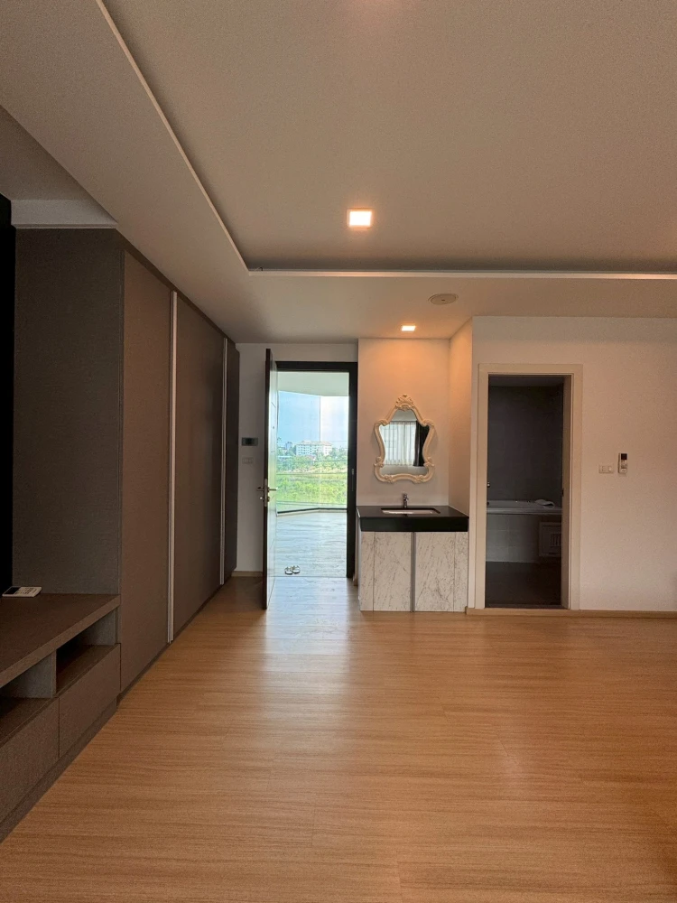 ขาย/ให้เช่า คอนโด VIIA7 บางนา ห้องพร้อมอยู่ กว้างขวางอยู่สบาย อยู่ได้เป็นครอบครัว จองเลยก่อนพลาด