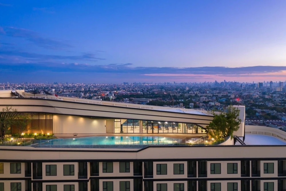 For sale/rent: Chewathai Kaset-Nawamin Condominium. Beautiful, luxurious, and comfortable. Buy/Reserve now!!
