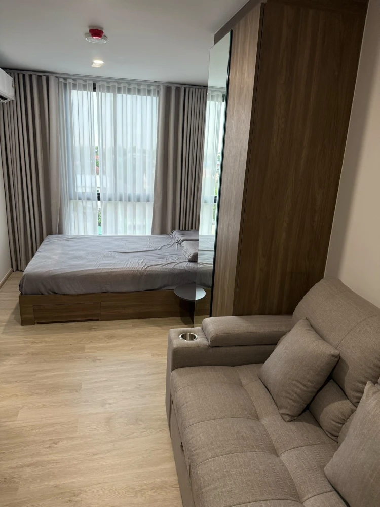 For sale/rent: New Core Khukhot Station Condo. Comfortable living, easy transportation. Book/Buy now!!