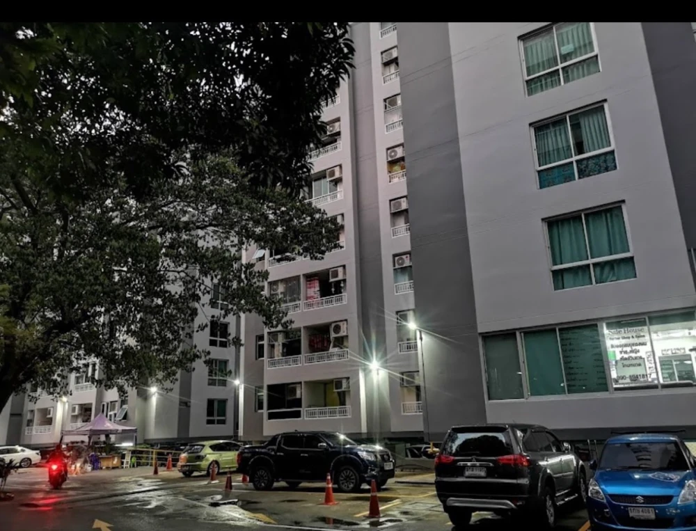 For sale/rent: Ratchada City Condo, 18 beautiful units, ready to move in, attractive prices. Buy/reserve now!!