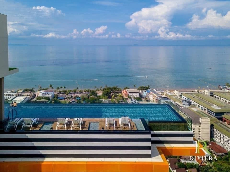 For sale/rent: Condo Riviera Jomtien Pattaya, spacious room, ready to move in, city view, fully furnished with electrical appliances, book now before