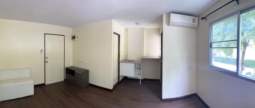 Condo for sale/rent: Lumpini Mix Theparak-Srinakarin, ready to move in, spacious, low floor, affordable price. Reserve now!