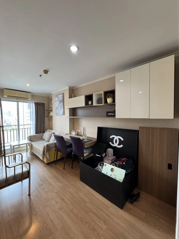 Condo for sale/rent: Lumpini Ville-Riverview Rat Burana, high floor, Chao Phraya River view, affordable price. Reserve now before it's too late.
