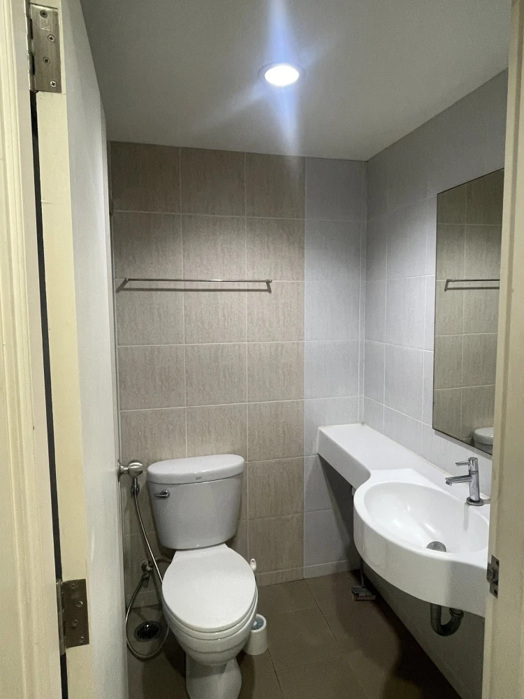For sale/rent: Lumpini Ville Condo, Na Kluea-Wong Amat, high floor, sea view, ready to move in, hurry and book now++