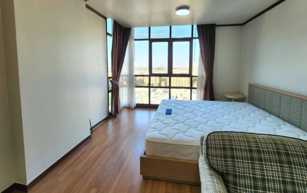 For sale/rent: Lumpini Place Pinklao Condo. Beautiful, fully furnished, great value! Book/buy now!! images
