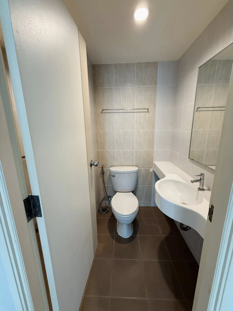 Condo for sale/rent: Lumpini Mega City Bangna, corner room, good location, convenient transportation, hurry and reserve now!!