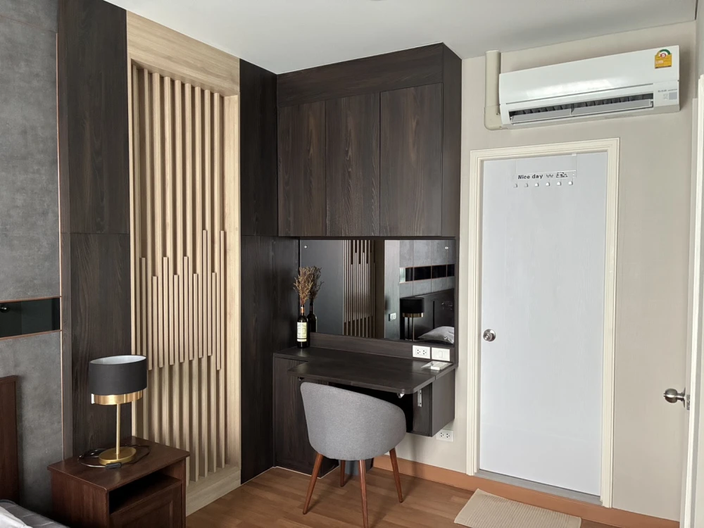 Condo for sale/rent: Lumpini Place Ratchada-Sathu, nice room, high floor, fully furnished, hurry and reserve now++++