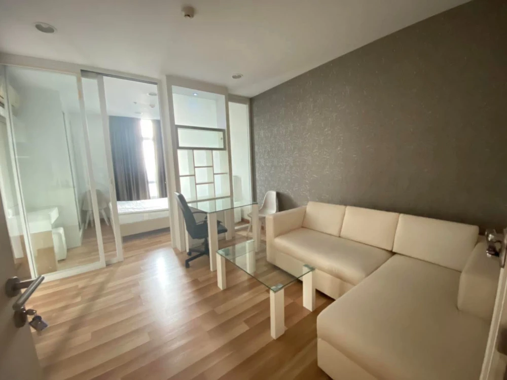 For sale/rent: Condo Centric Scene Sukhumvit 64, 14th floor room, beautiful view, glass partition room, well-proportioned, built-in kitchen, don't mis