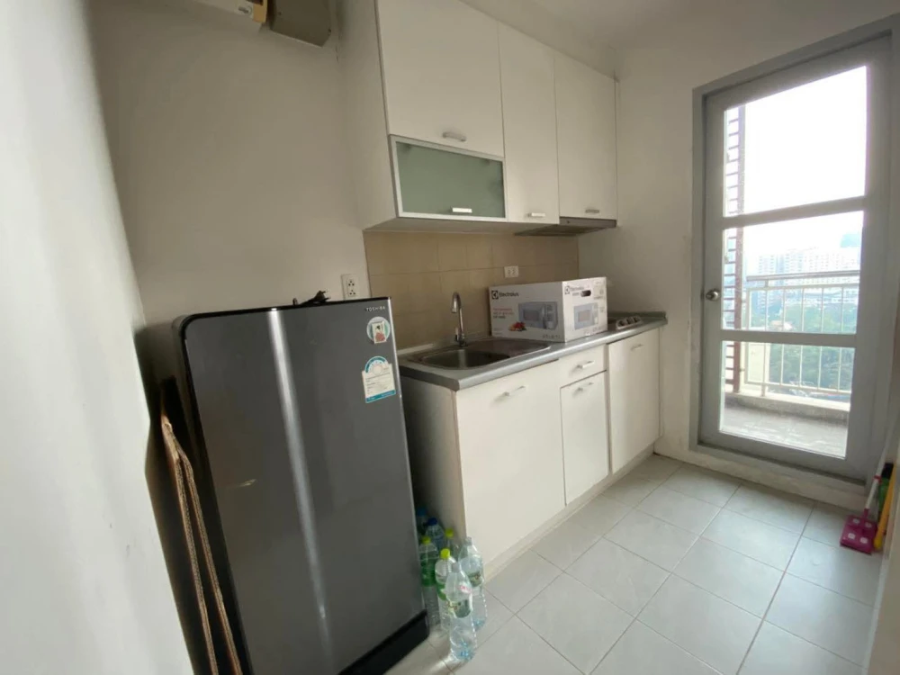 For sale/rent: Condo Centric Scene Sukhumvit 64, 14th floor room, beautiful view, glass partition room, well-proportioned, built-in kitchen, don't mis