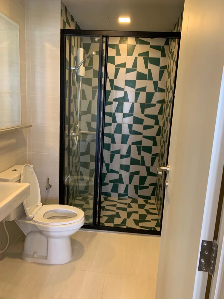 For sale/rent: The Base Sukhumvit 50 condo. Great location, attractive price. Buy/reserve now!!