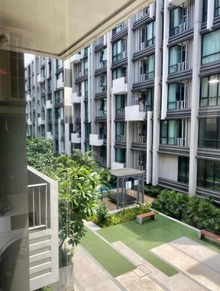 Sell/Rent Esta Bliss Condo, near BTS, don't wait !!