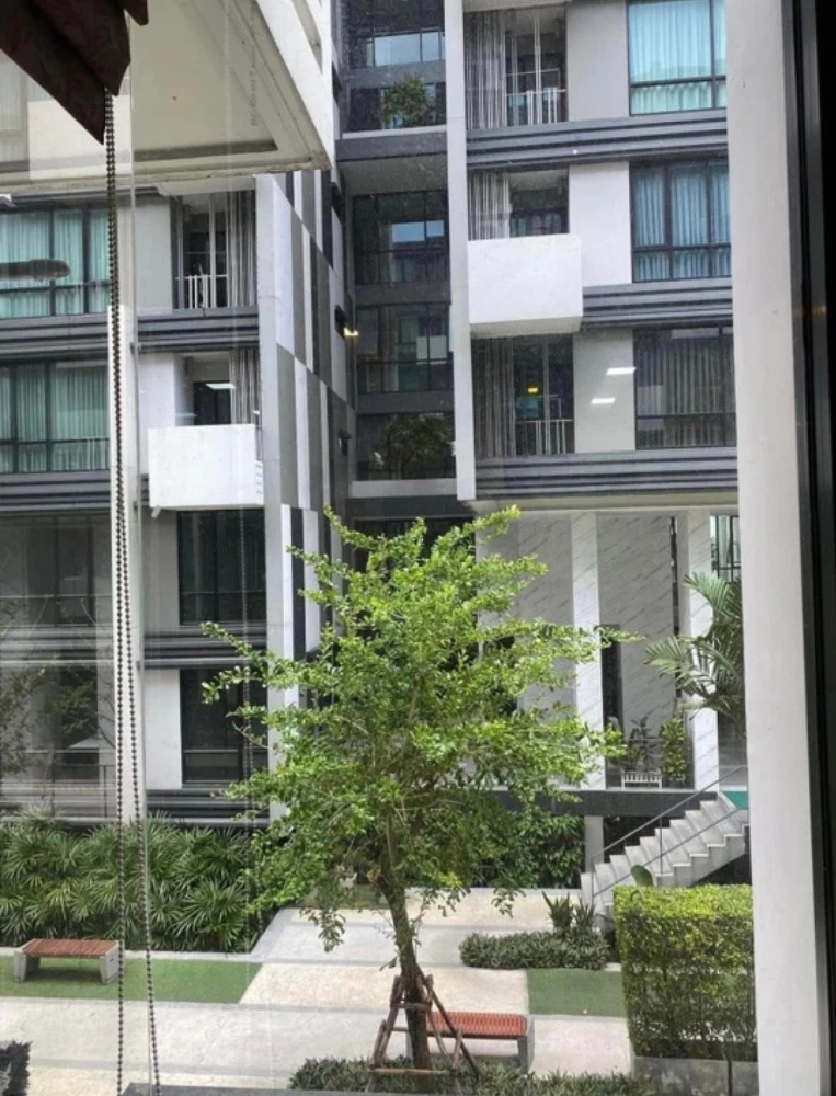 Sell/Rent Esta Bliss Condo, near BTS, don't wait !!