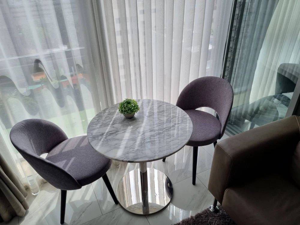 Condo for sale / rent at Hyde Sukhumvit 11, good location, 11th floor, no block view, near the train, can't find anywhere else, hurry up!