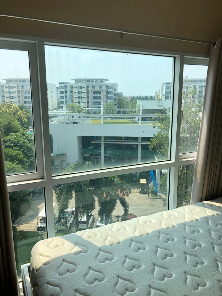 Sell / rent Metro Park Sathorn Condo, furniture + complete electrical appliances The most corner room Hurry up to reserve it.