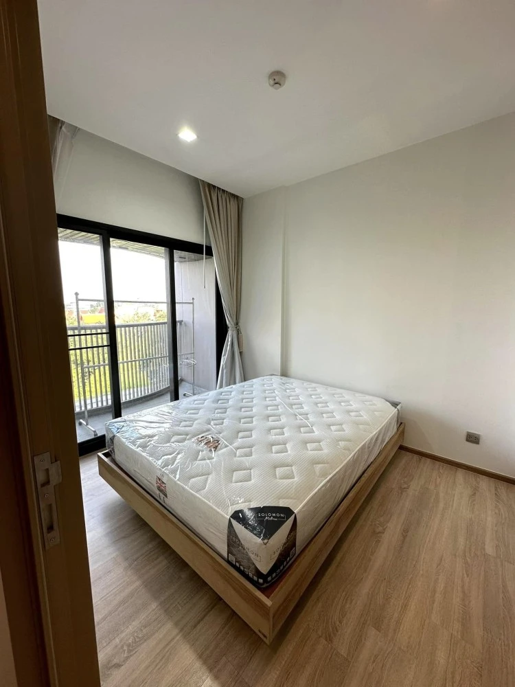 For sale and rent Kawa House On Nut 77, room ready to move in. Good furniture Complete with a very comfortable sofa, don't miss it.