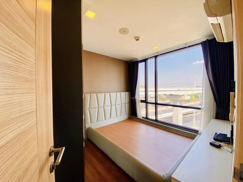 Urgent sale for rent, Esta Bliss Condo, 2 bedrooms, 1 bathroom, 6th floor, decorated room, ready to move in. Well built, don't miss it.