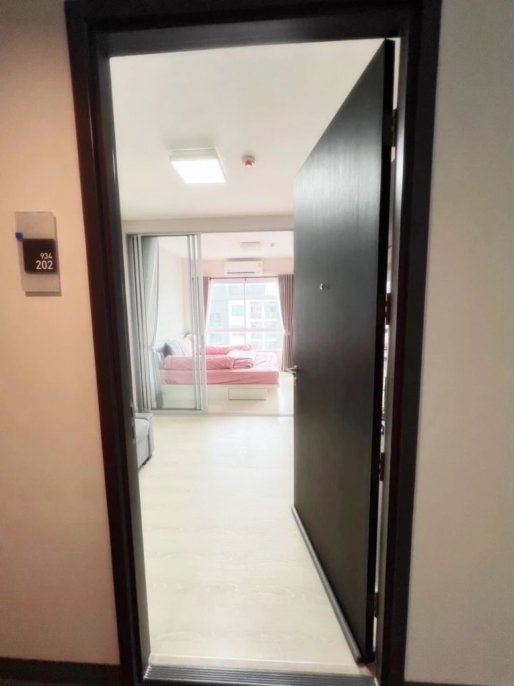For sale and rent, Niche ID Phetkasem-Bang Khae. The room is divided into proportions. Good grade electrical appliances Don't postpone it, reserve now
