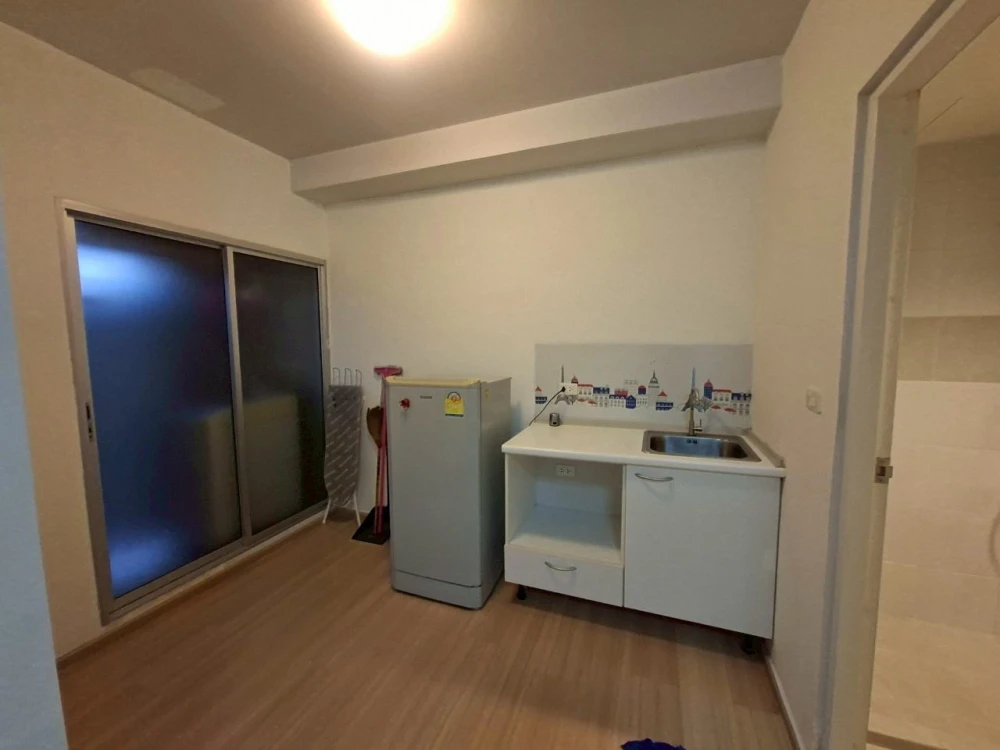 For sale/rent: Plum Condo Samakee. Nice unit, fully furnished, affordable price. Book now!