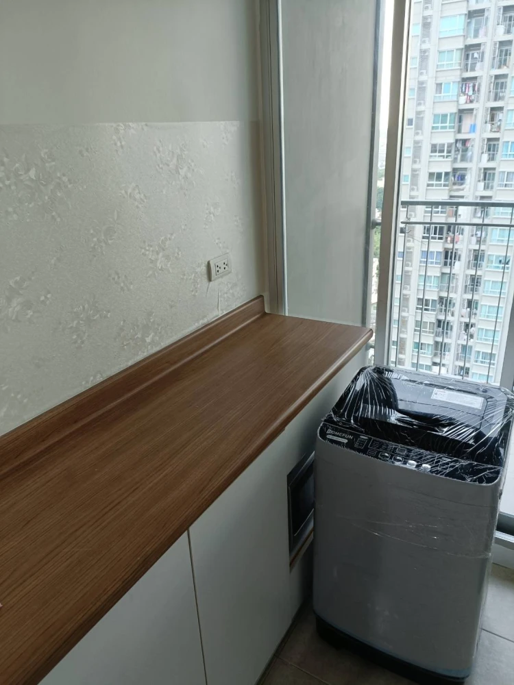 For sale/rent: U Delight @ Talat Phlu Station, bright room, separated into sections, with many amenities. Reserve now!