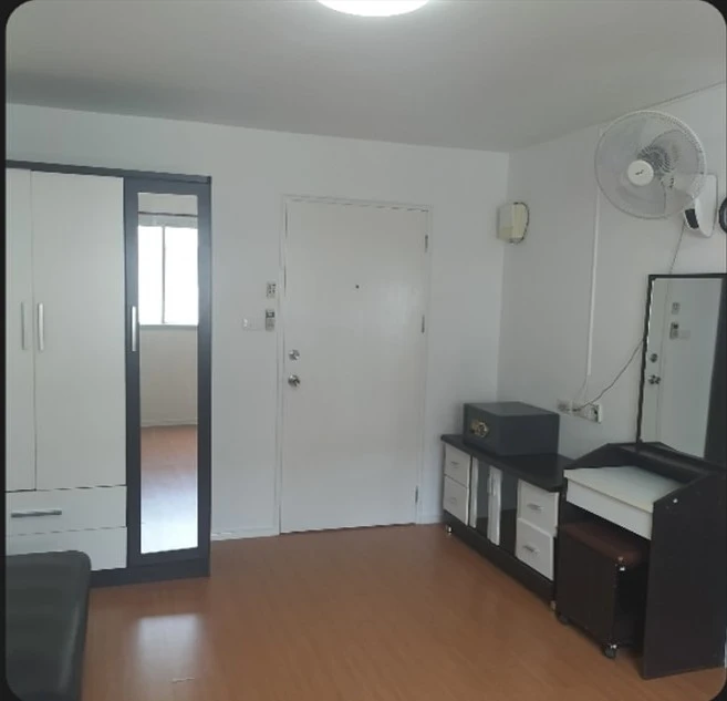 For sale/rent: Lumpini Township Rangsit Khlong 1, ready to move in, fully furnished, reserve now before it's too late.