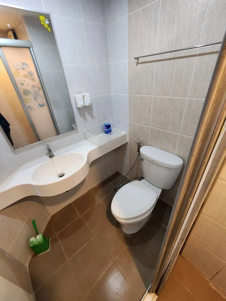 For sale/rent at Lumpini Mega City Bangna. Nice, fully furnished unit on a low floor with complete amenities. Book now!