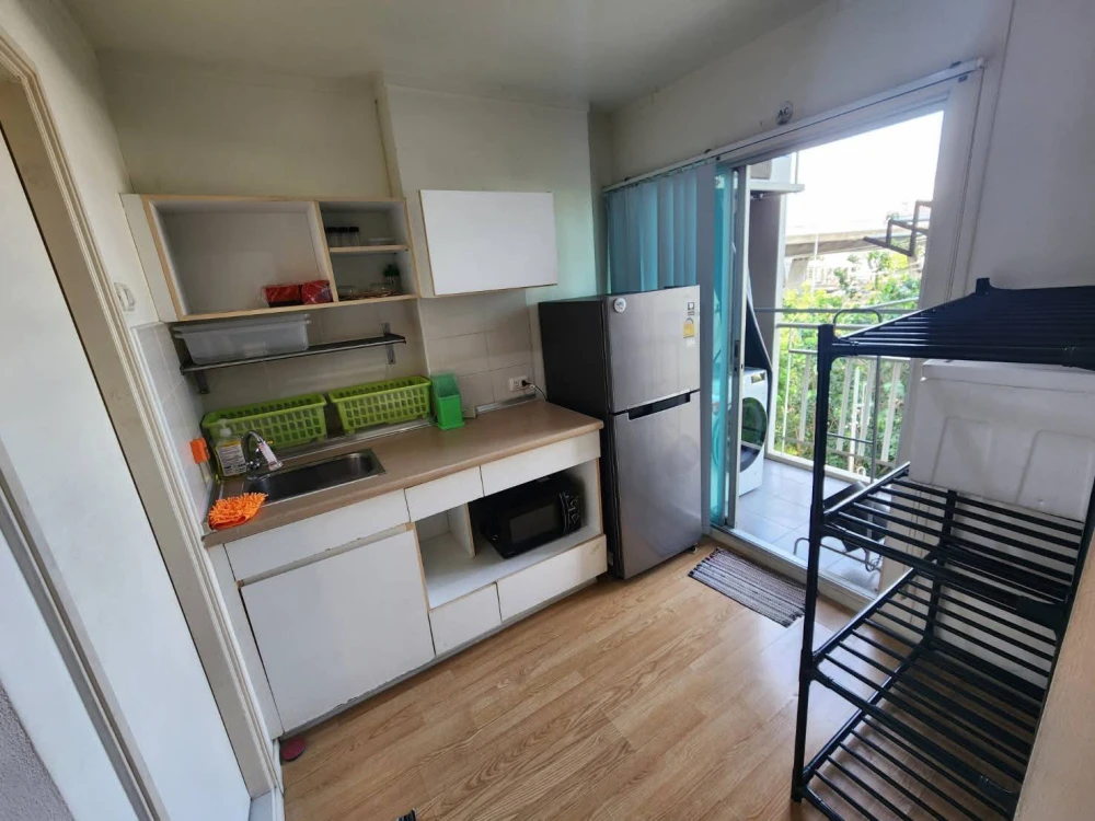 For sale/rent at Lumpini Mega City Bangna. Nice, fully furnished unit on a low floor with complete amenities. Book now!