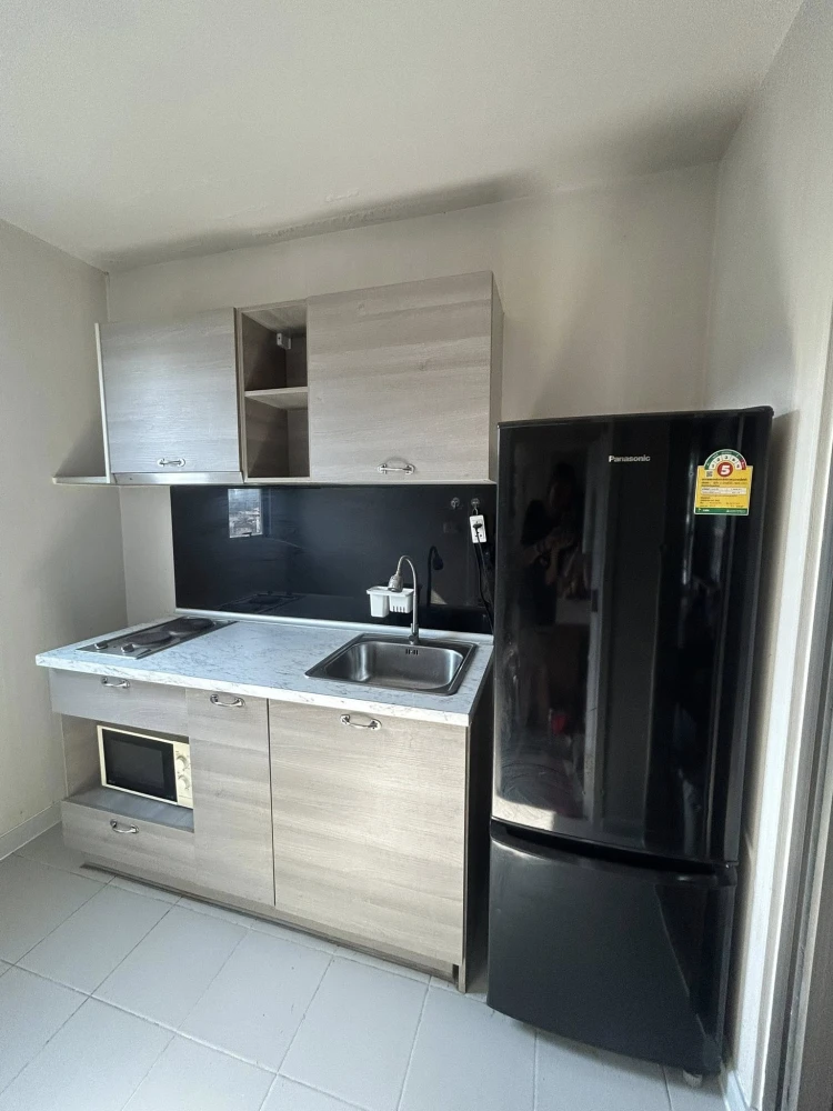 Sale/Rent The Privacy Ratchada-Sutthisan, top room, pool view. Furniture is ready. Book now.